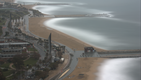 On Barcelona's beaches, sediment losses due to waves and storms can only be compensated by bringing in sand from other places / ICM-CSIC.