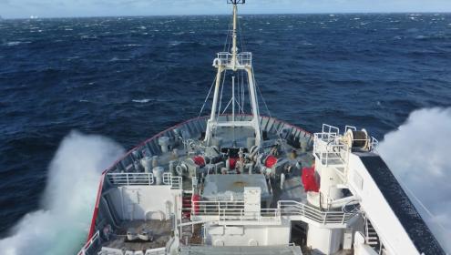 Day of strong winds in the Southern Ocean aboard the RRS James Clark Ross / ICM-CSIC.