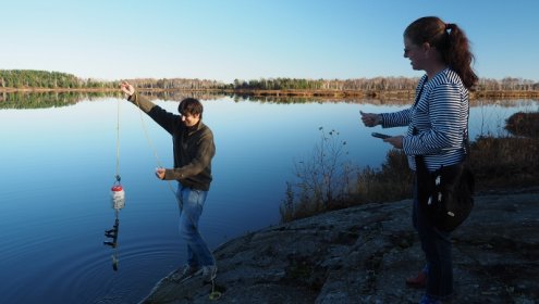 The ICM scientists and KdUINO low cost buoys travel to Canadà