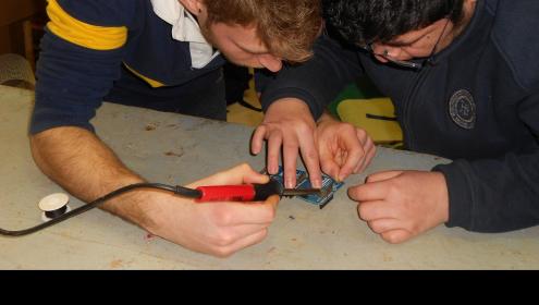 Catalan students will build their own oceanographic buoy.