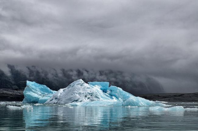 La proposta de pressupostos mostra la projecció de les taxes de reducció d’emissions de gasos d'efecte hivernacle (GEH) respecte al 2022 / Pixabay.